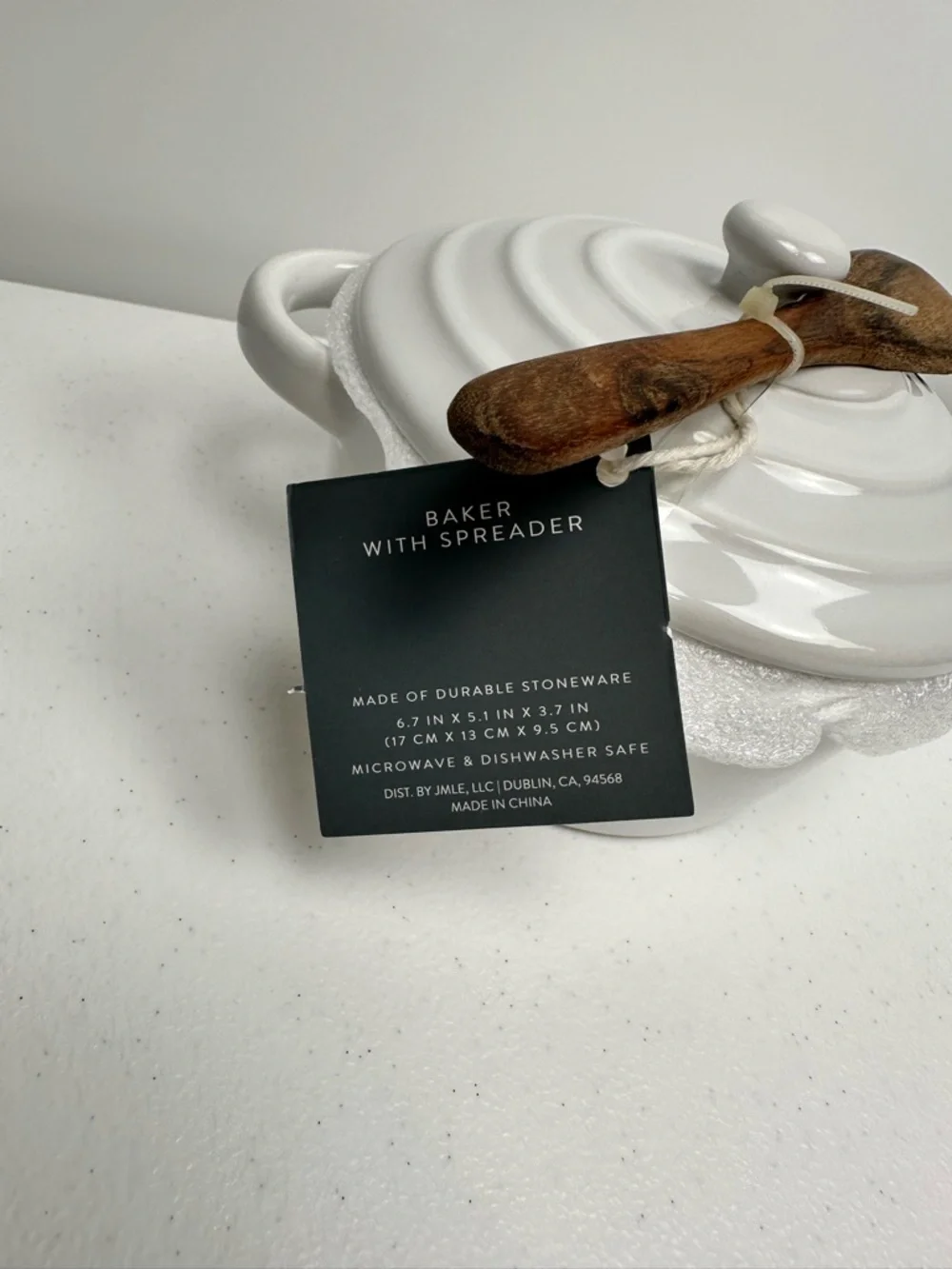 New White Brie Baker Set “Live, Love, Bake” Wooden Spreader Stoneware Oven‎ Safe